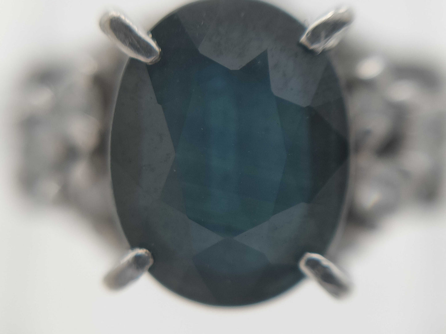 S0.97ct Diamond PT900 4.5g Ring