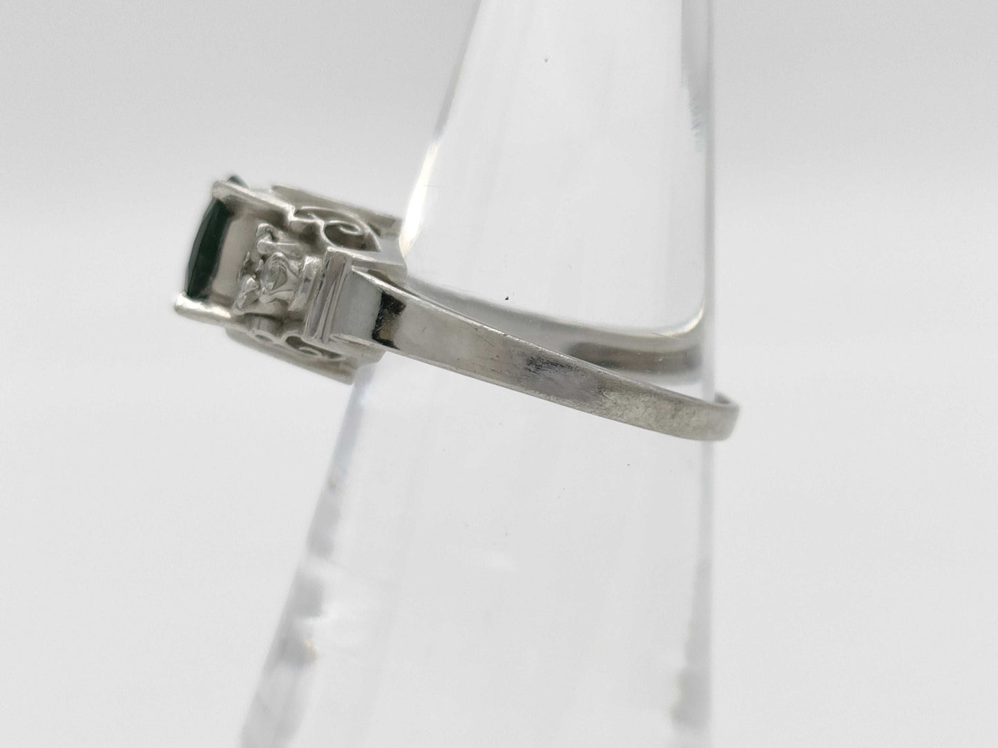 S0.97ct Diamond PT900 4.5g Ring