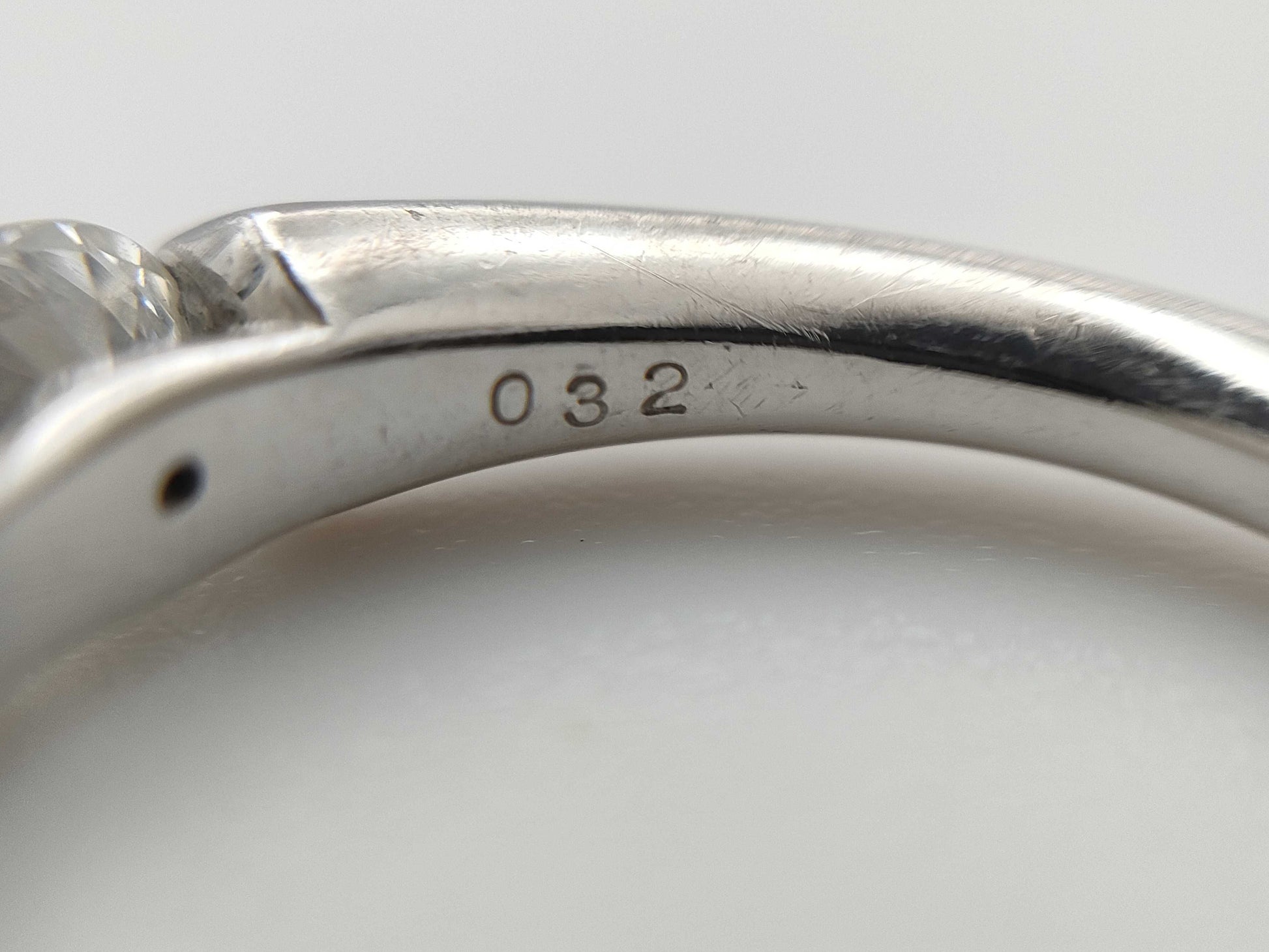 D0.32ct PT900 5.0g Ring