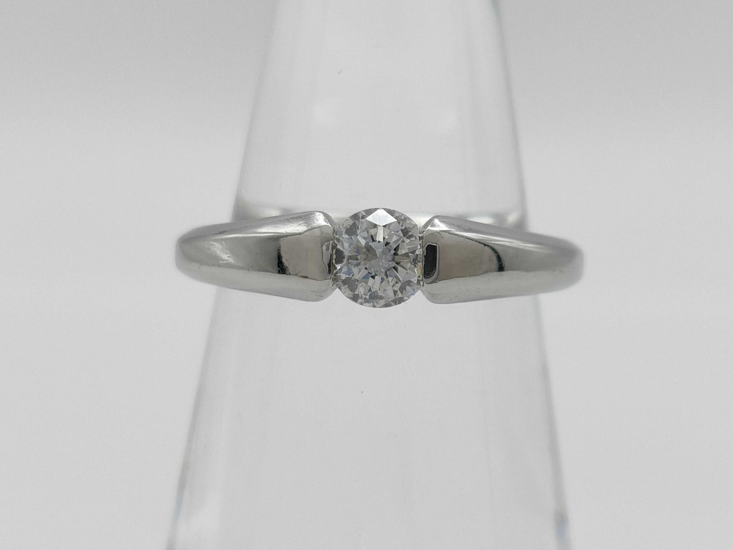 D0.32ct PT900 5.0g Ring