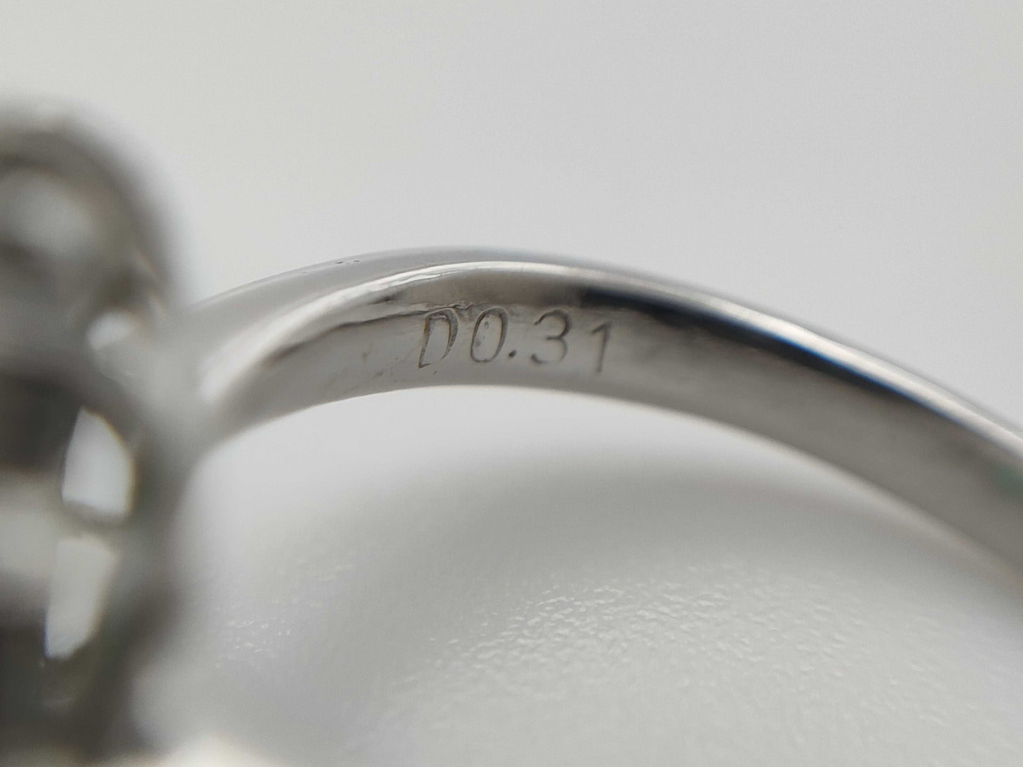 E0.725ct D0.31ct PT900 4.7g Ring