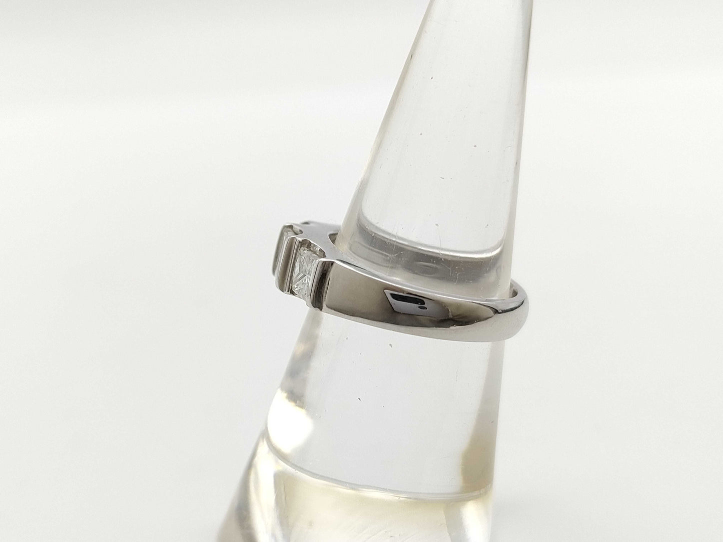 D1.00ct PT900 7.4g Ring