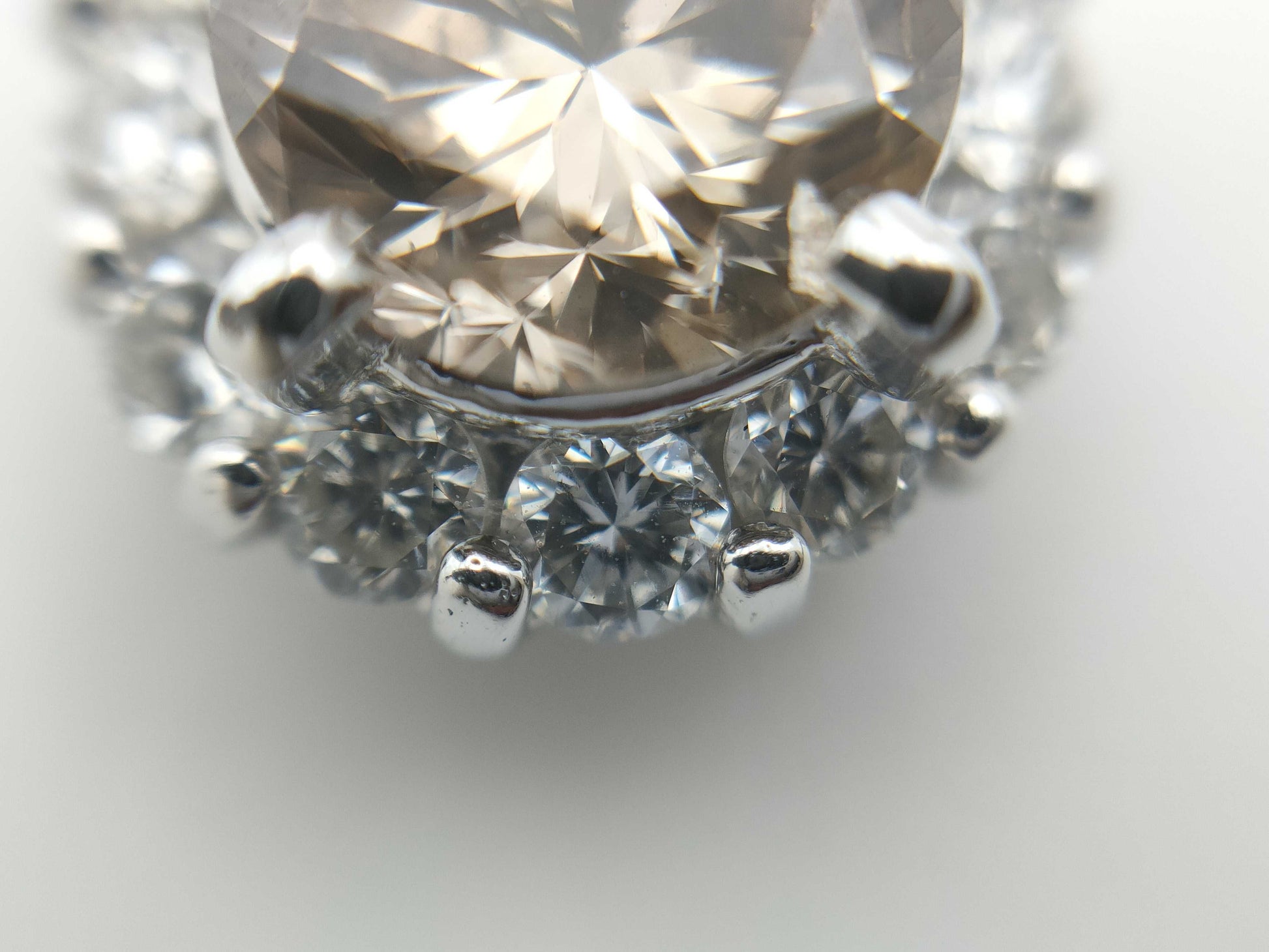 D1.18ct FD0.43ct PT900/850 9.0g Necklace