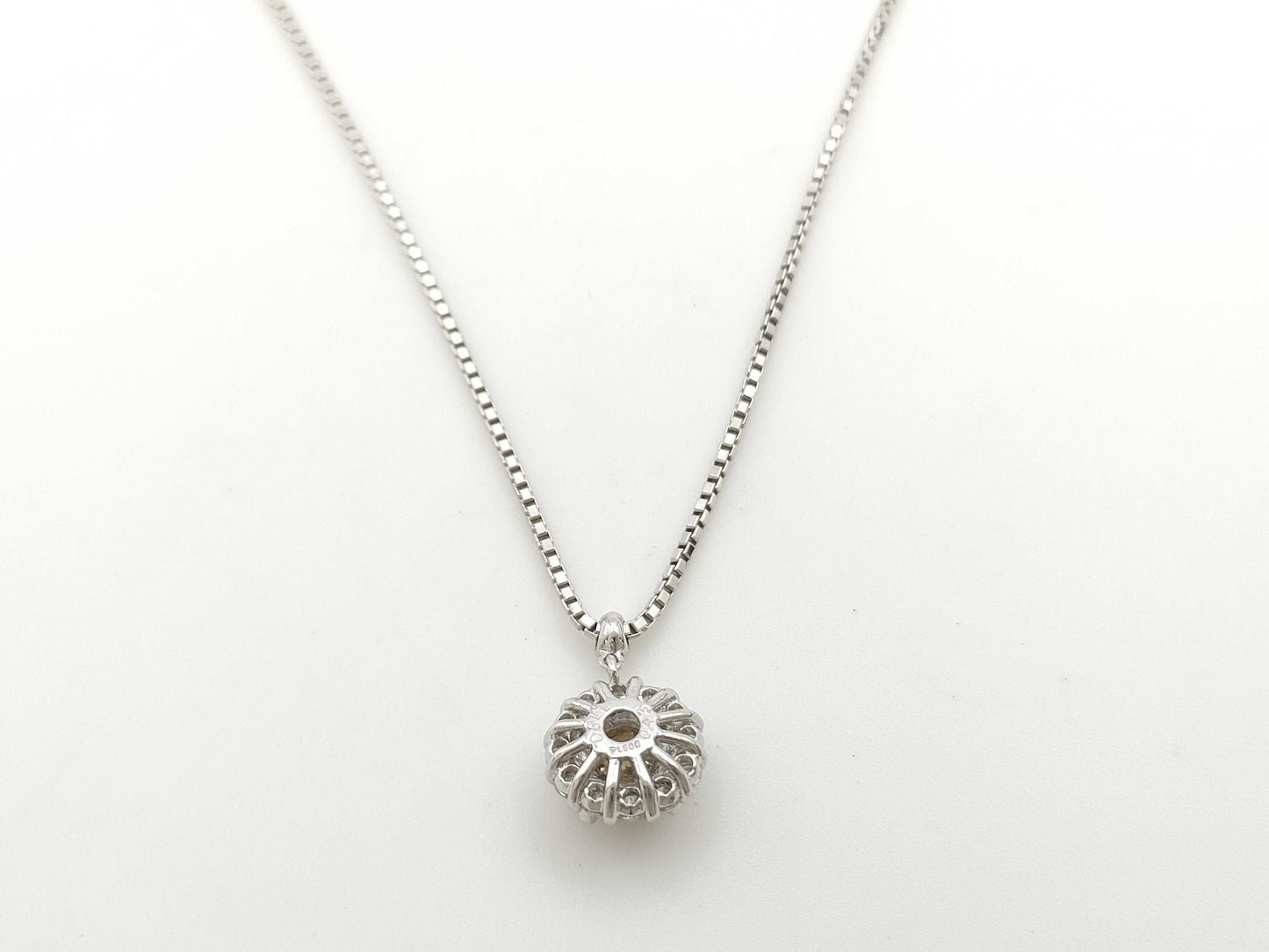 D1.18ct FD0.43ct PT900/850 9.0g Necklace