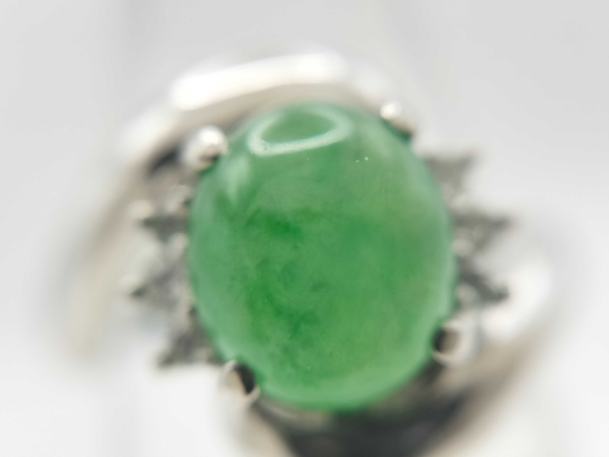 Jade 2.68ct D0.11ct PT900 9.2g Ring