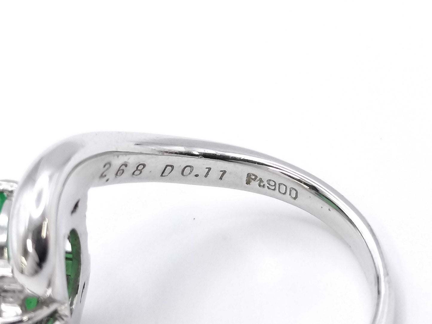 Jade 2.68ct D0.11ct PT900 9.2g Ring
