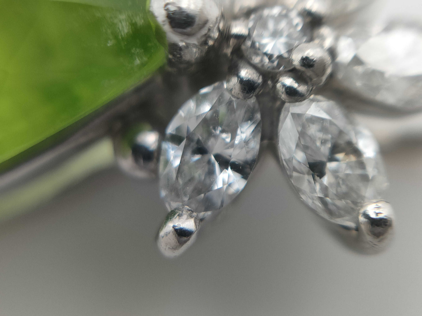 PE6.28ct D0.35ct PT900 4.6g Pendant Top
