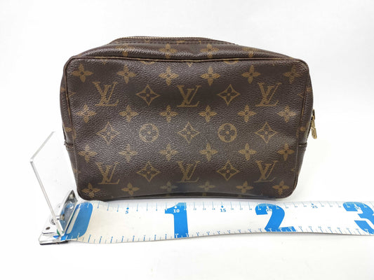 LOUIS VUITTON Monogram Louis Vuitton True Toilet 23 Monogram Second Bag Second Bag