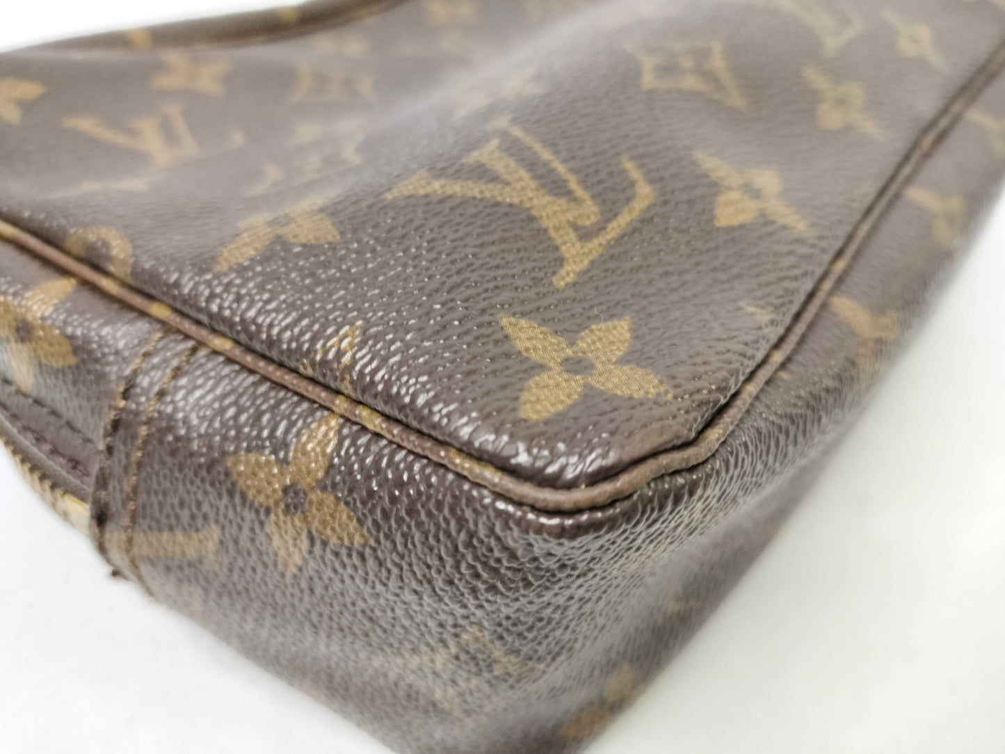 LOUIS VUITTON Monogram Louis Vuitton True Toilet 23 Monogram Second Bag Second Bag