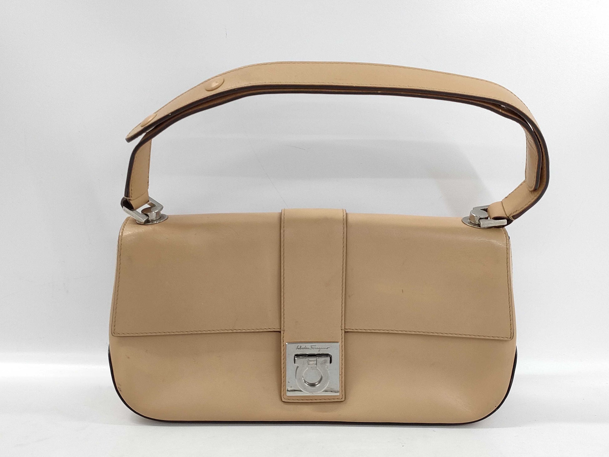 Salvatore Ferragamo One-Shoulder Bag Handbag