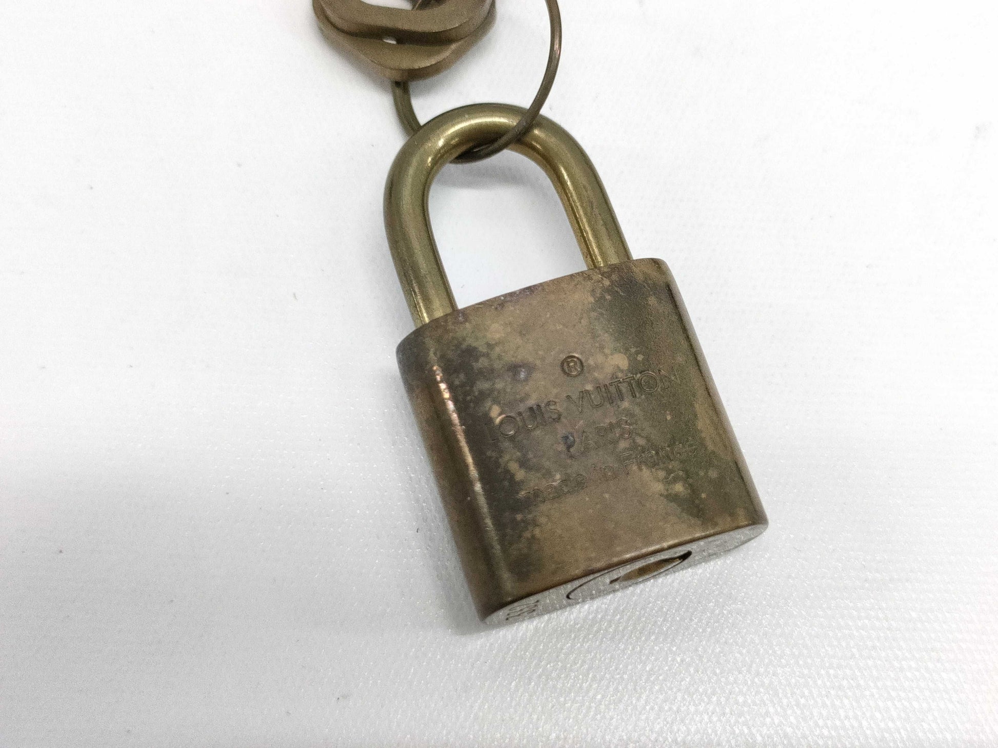 LOUIS VUITTON Louis Vuitton Key Cadena Set x 10 Other Accessories