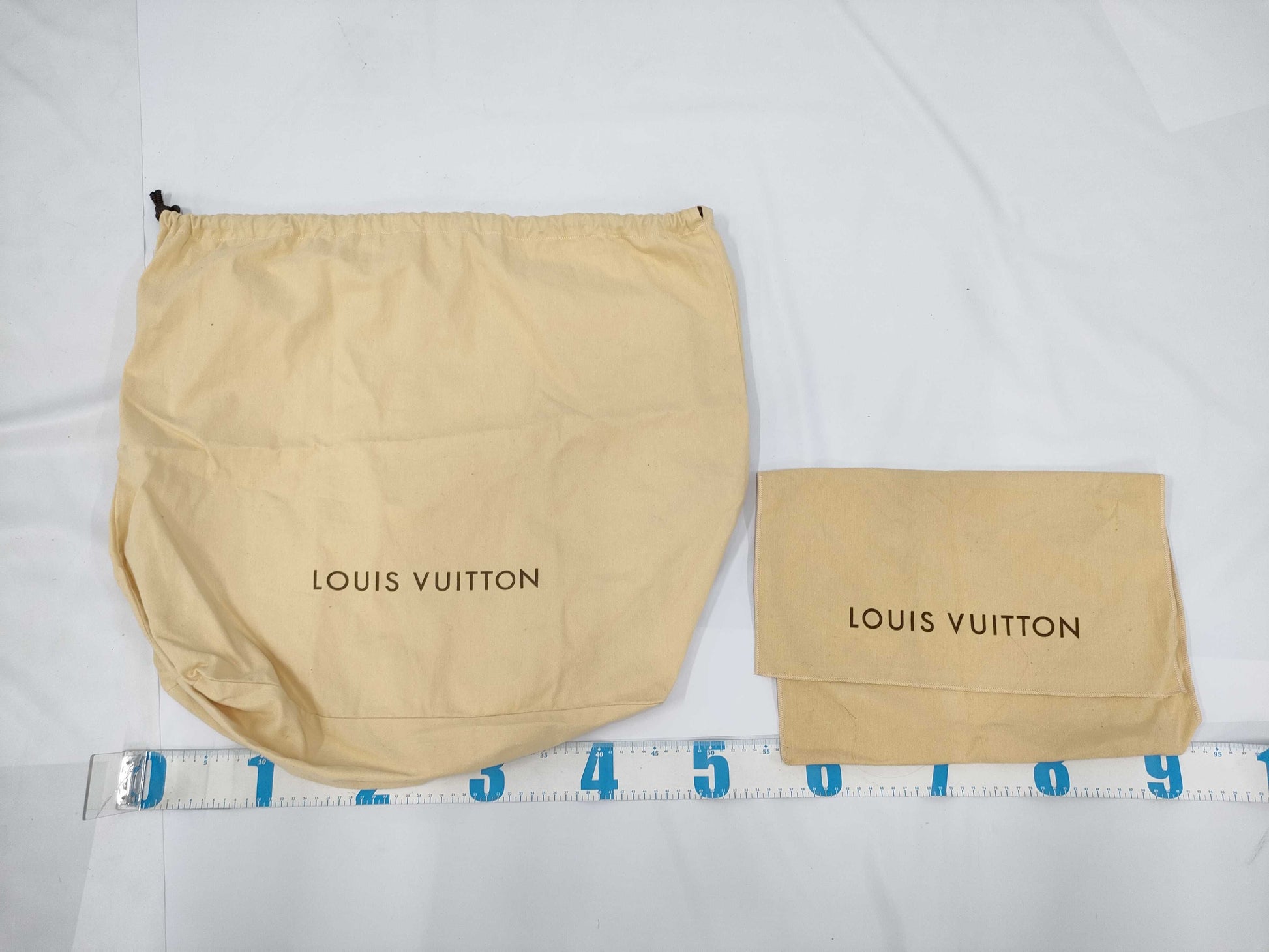 LOUIS VUITTON 15 Dust Bags