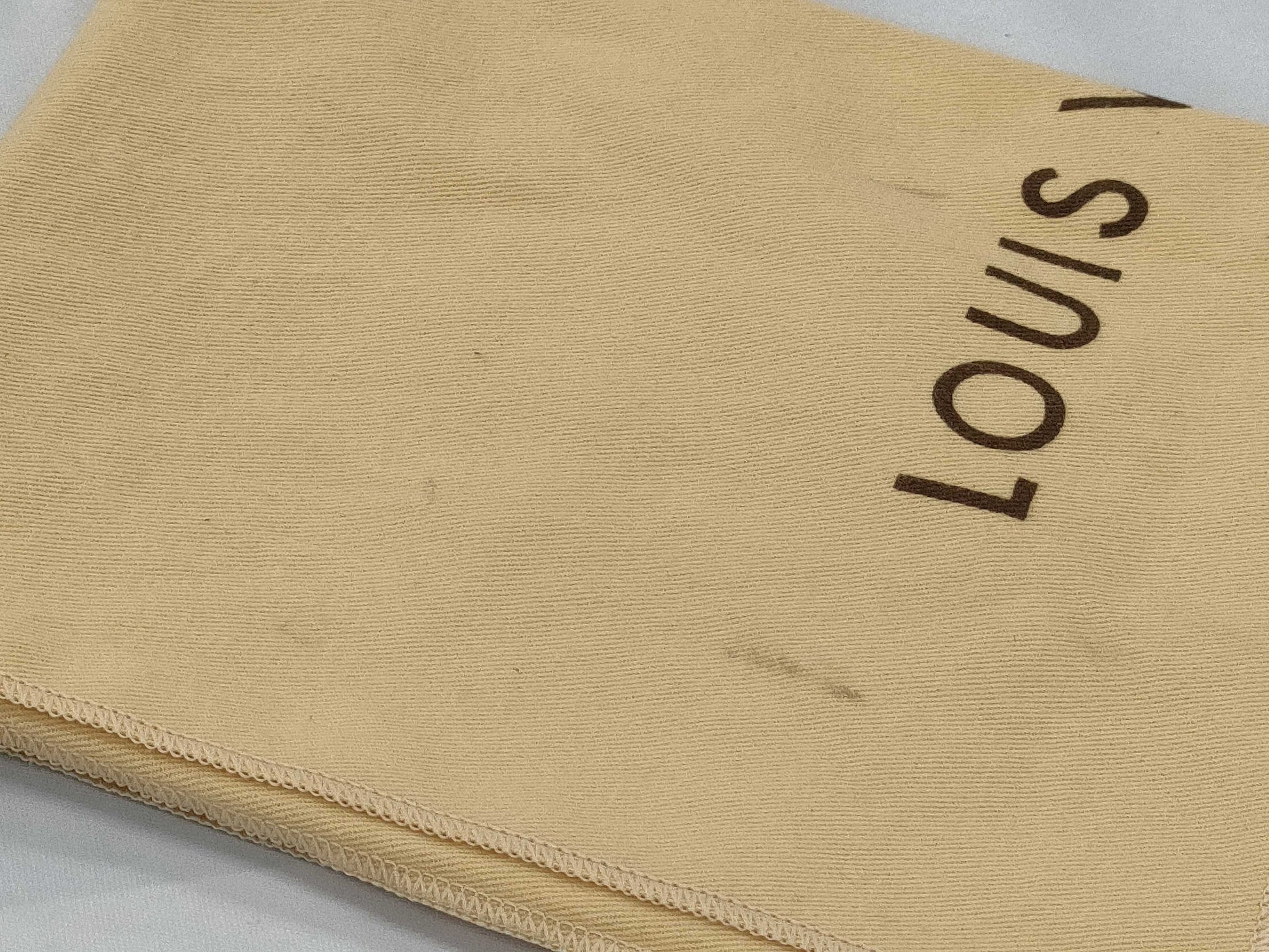 LOUIS VUITTON 15 Dust Bags