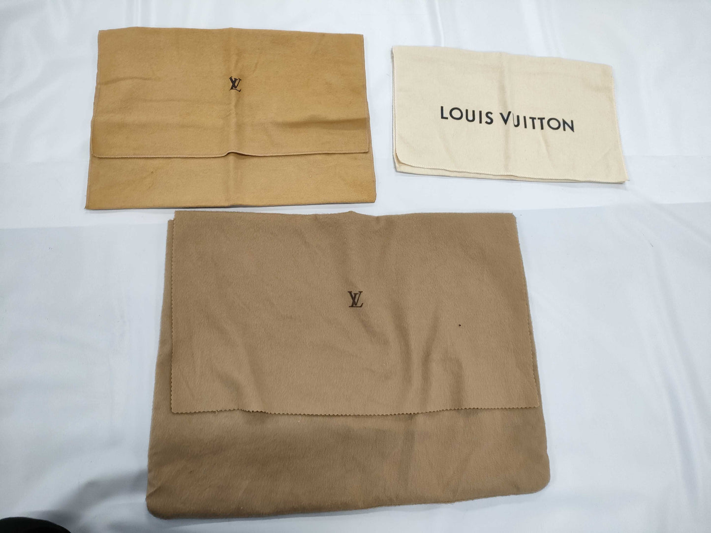 LOUIS VUITTON 15 Dust Bags