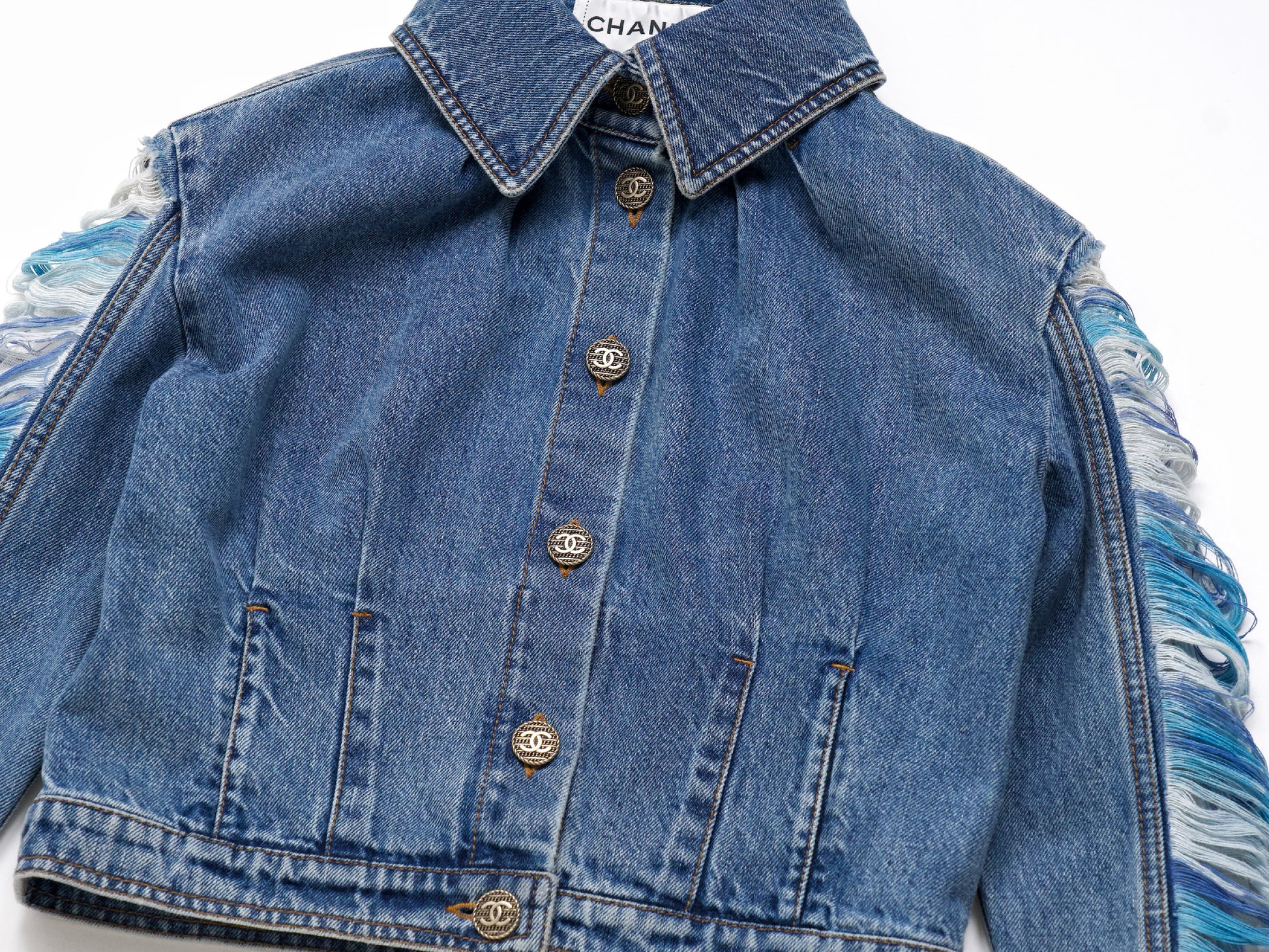 CHANEL 2019 Cruise Runway Denim Size 34 Jacket