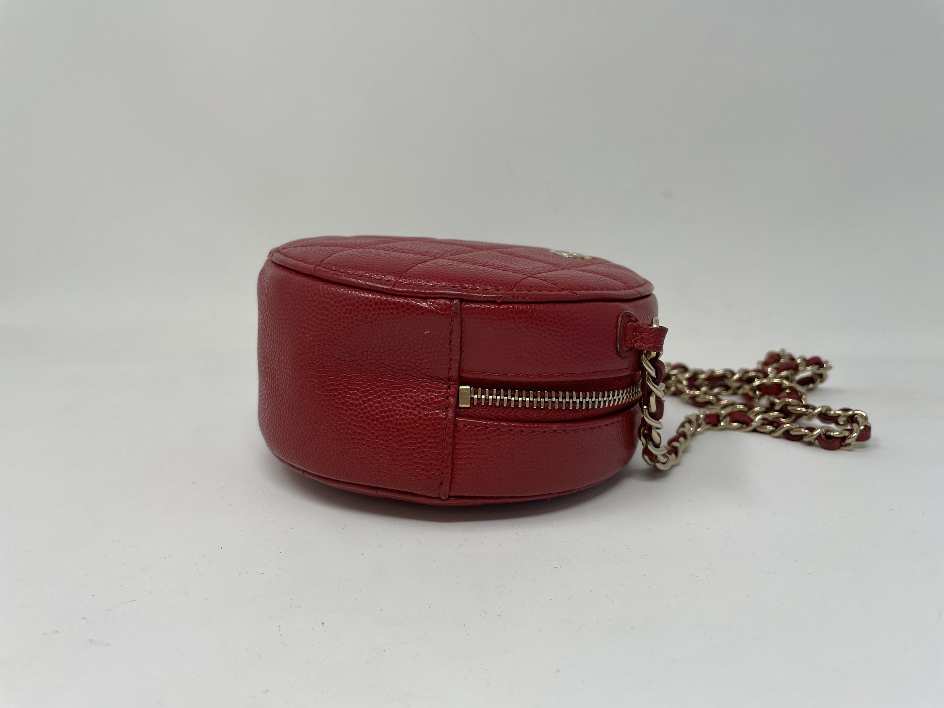 CHANEL CHANEL Shoulder Bag Matelasse Round Coco Mark Gold Hardware Shoulder Bag