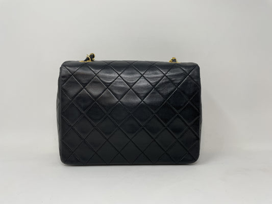 CHANEL CHANEL Matelasse Shoulder Bag, Lambskin, Gold Hardware, Coco Mark, Shoulder Bag