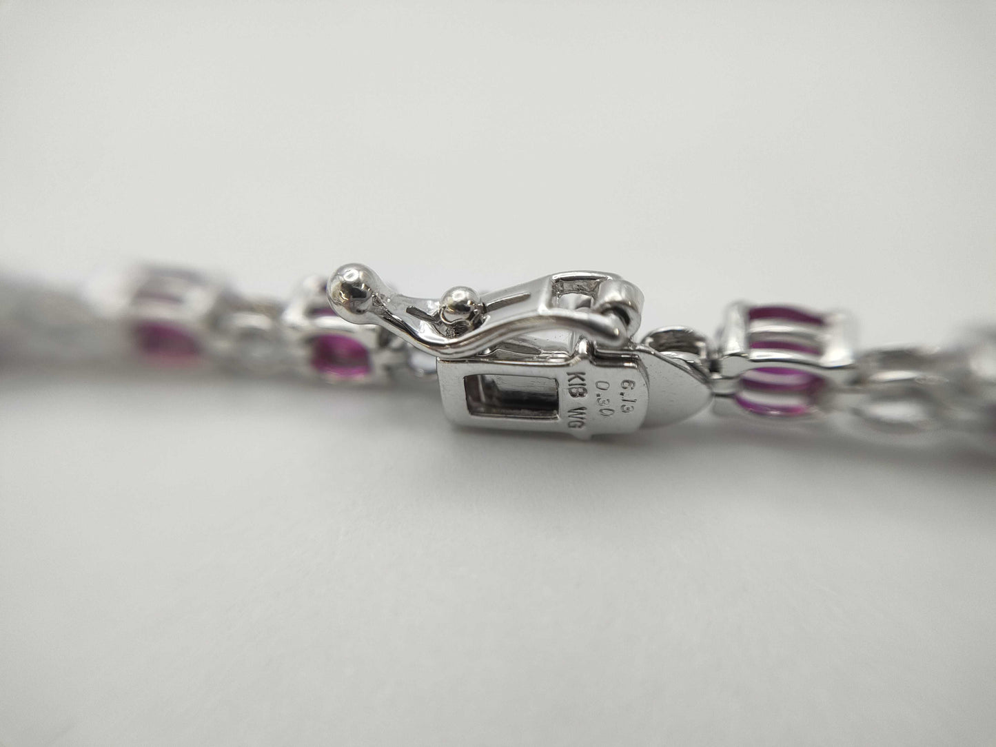 R6.13ct D0.30ct K18WG 8.2g Bracelet Bangle