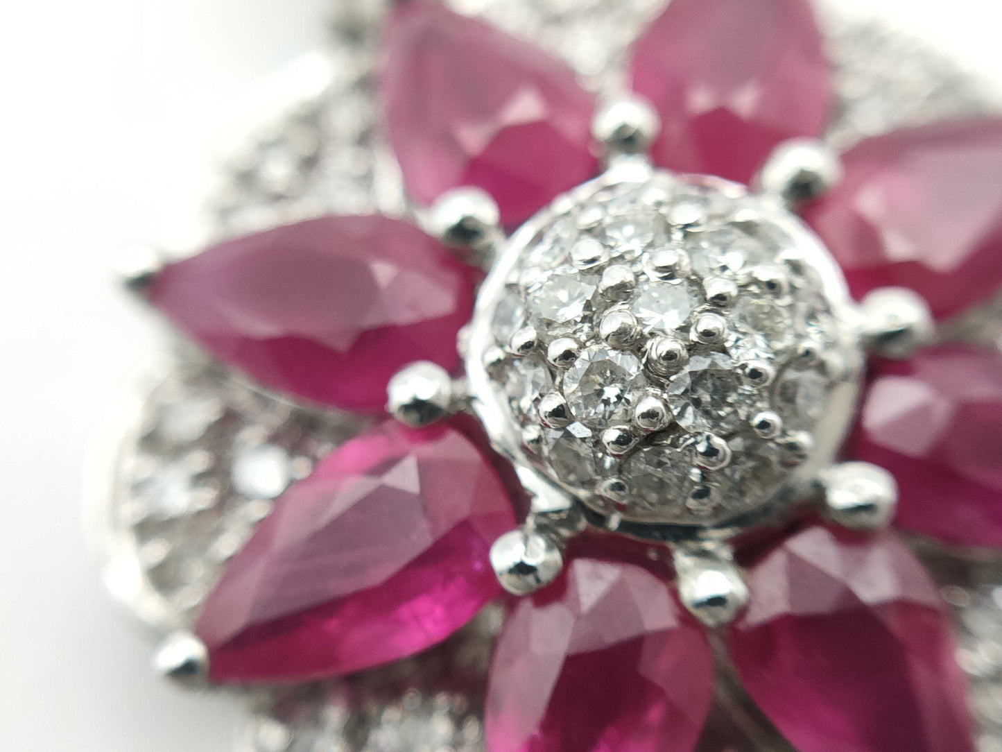 R2.25ct D0.3ct K18WG 6.5g Necklace