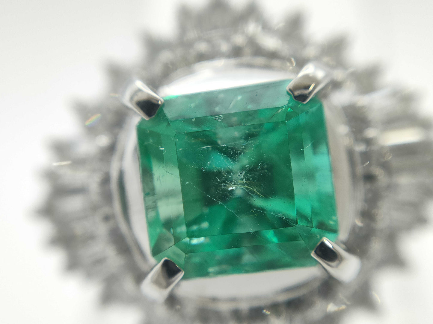 E1.372ct D.0.60ct PT900 11.1g Ring
