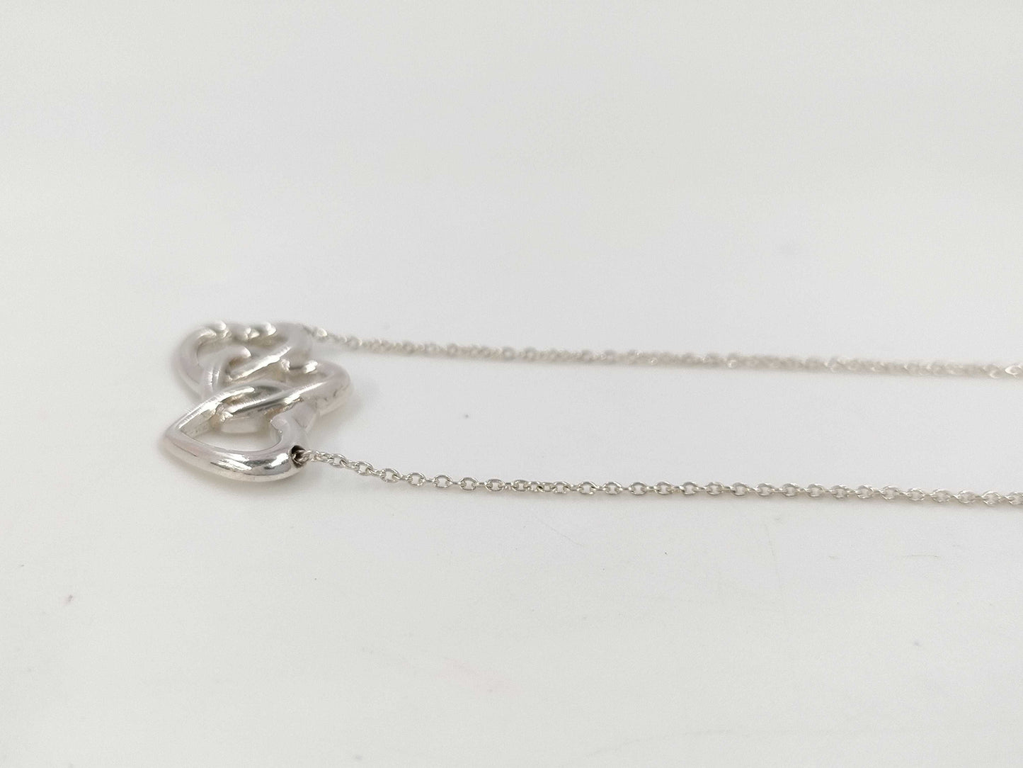 Tiffany&Co. Tiffany Triple Heart 3.2g Necklace