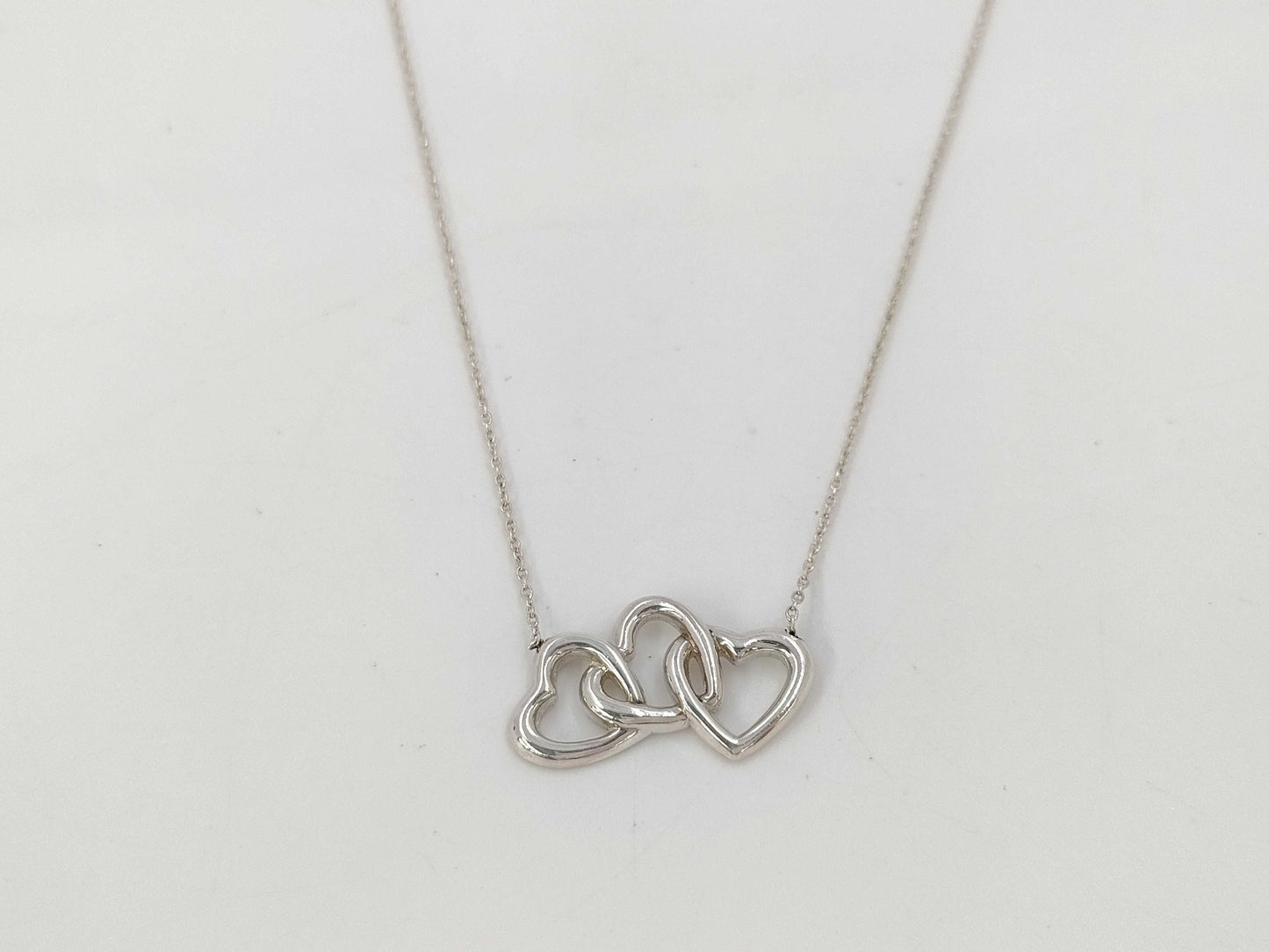 Tiffany&Co. Tiffany Triple Heart 3.2g Necklace