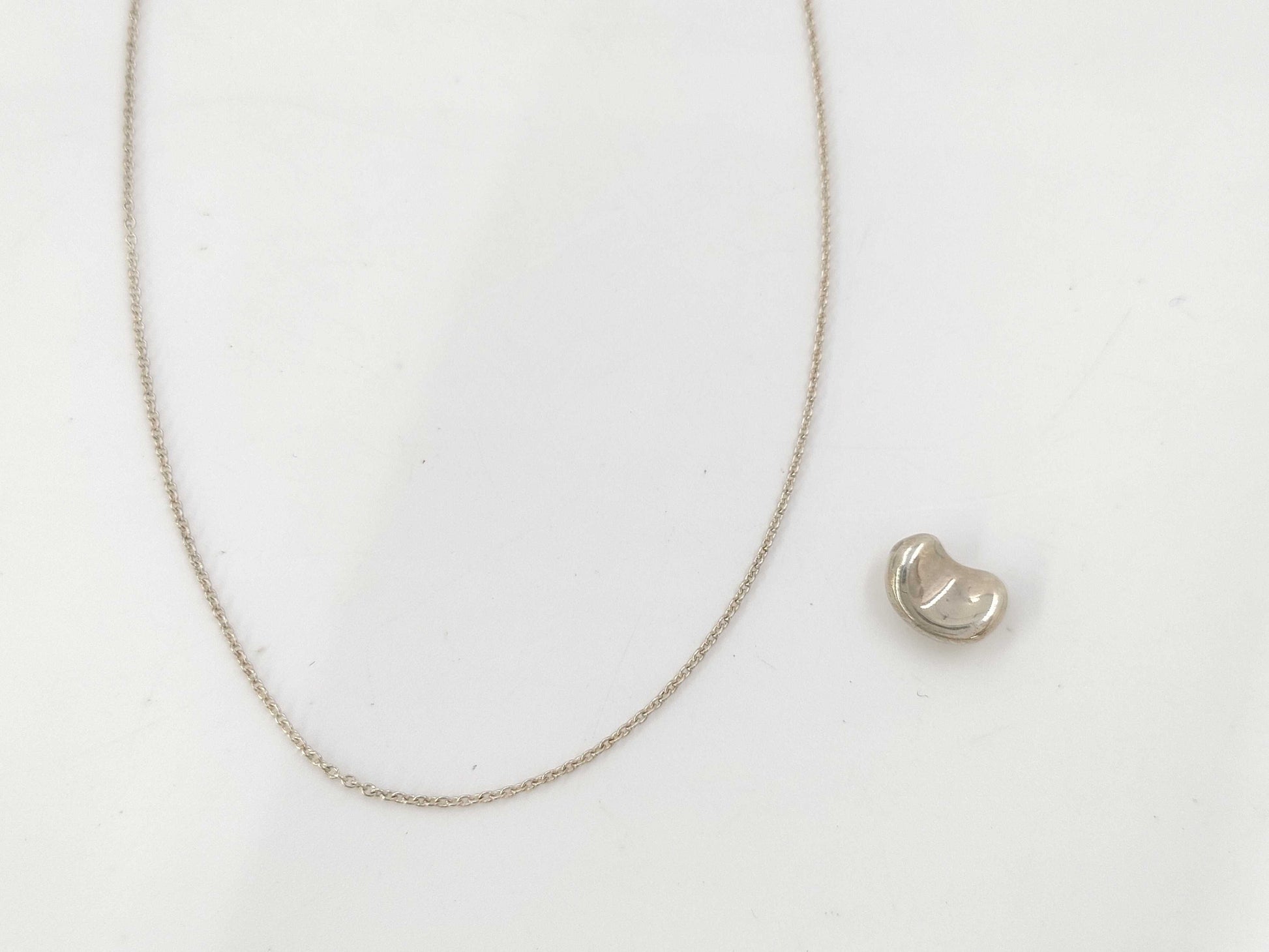 Tiffany&Co. Tiffany Bean 2.3g Necklace