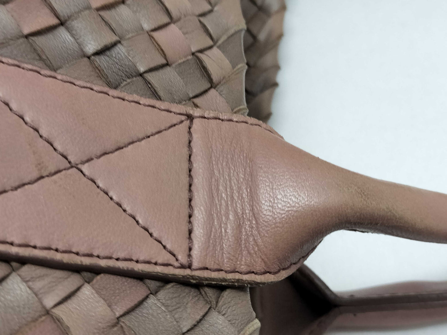 BOTTEGA VENETA Intrecciato Bottega Veneta Tote Intrecciato Tote Bag