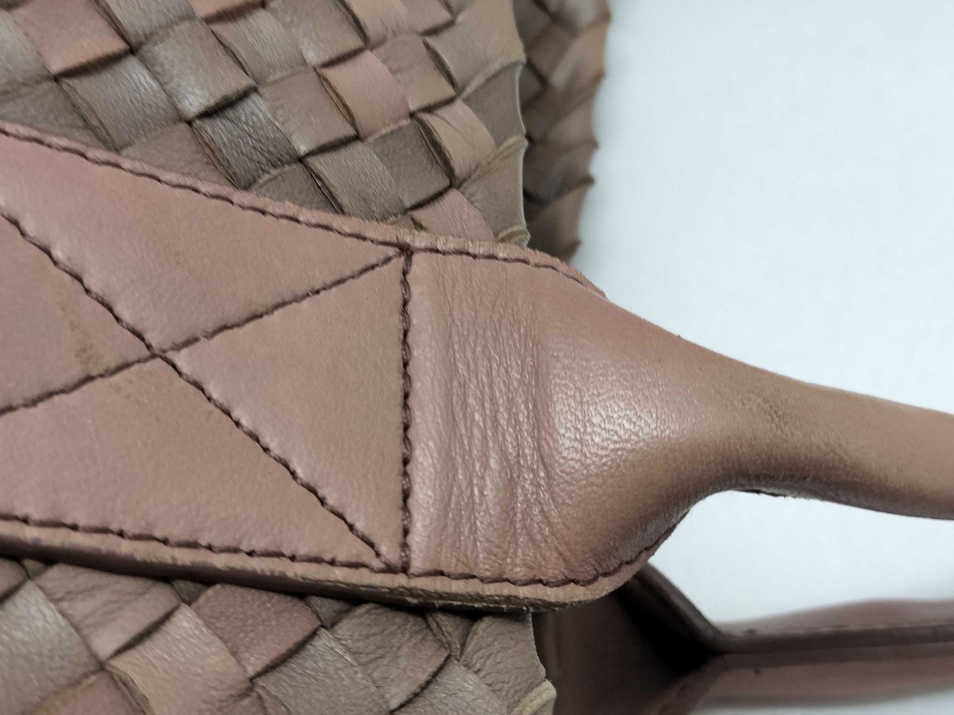 BOTTEGA VENETA Intrecciato Bottega Veneta Tote Intrecciato Tote Bag