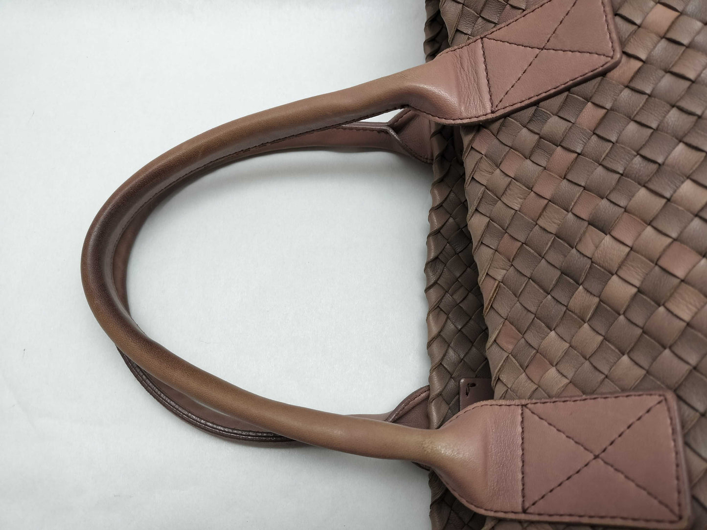 BOTTEGA VENETA Intrecciato Bottega Veneta Tote Intrecciato Tote Bag