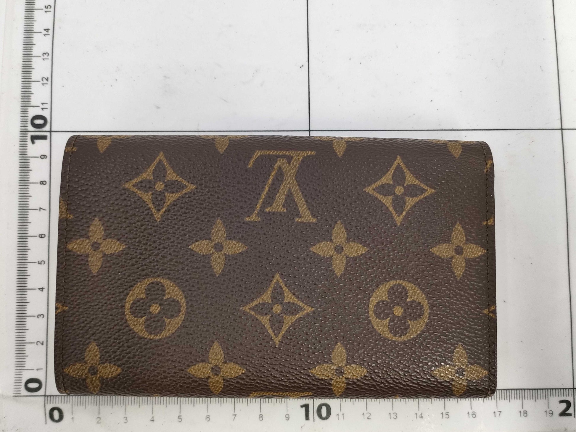LOUIS VUITTON Louis Vuitton Porte Monnaie-Vieux-Trésor Wallet