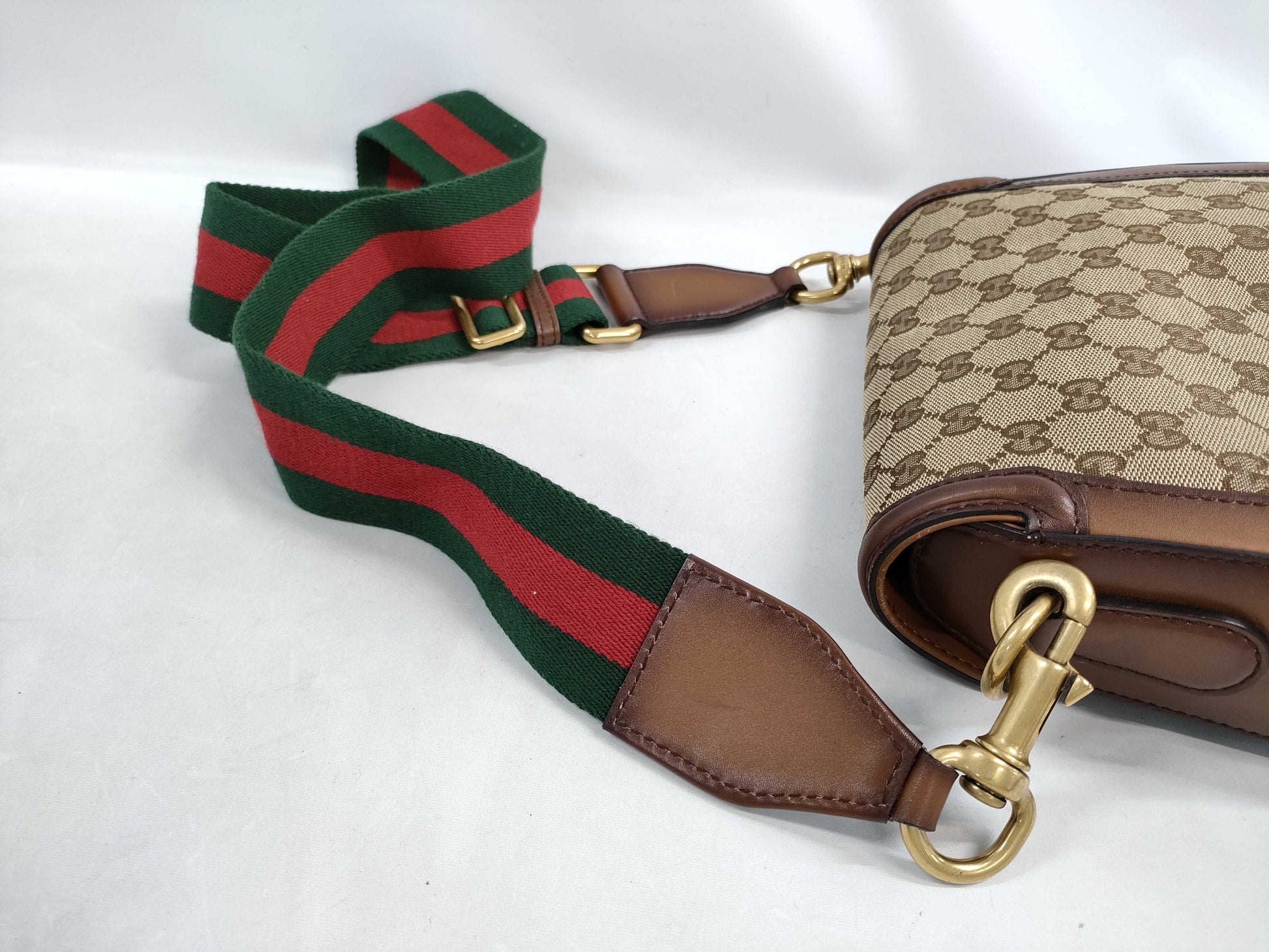 GUCCI GG Supreme Horsebit 1955 Shoulder Bag