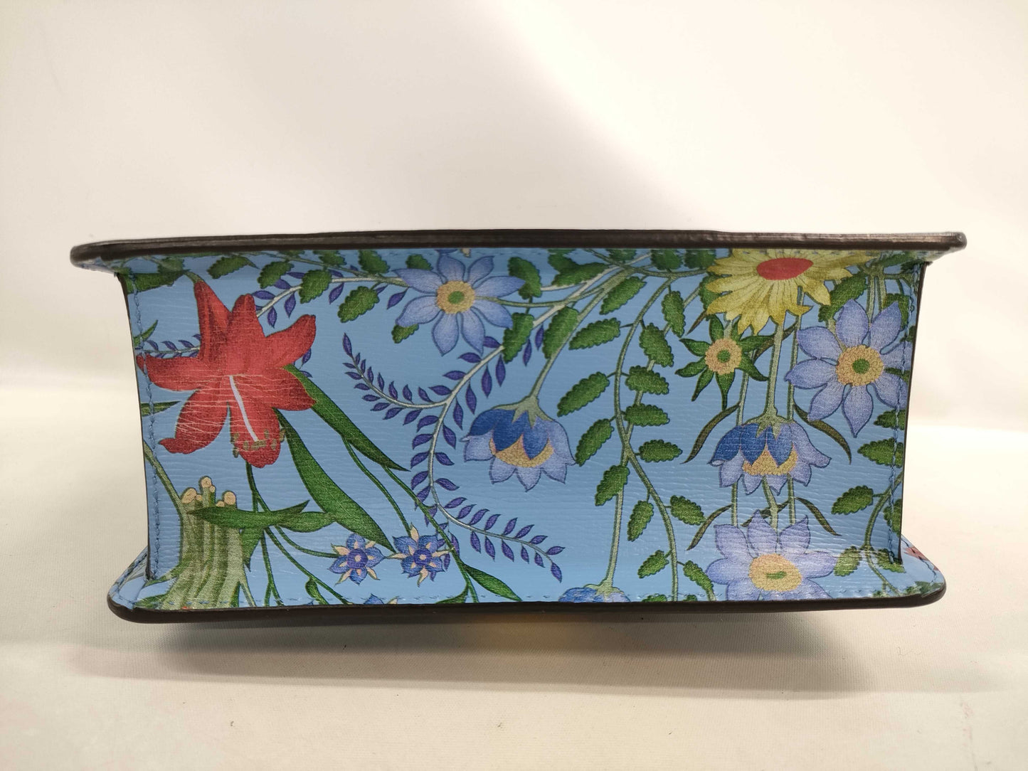 GUCCI Sylvie Shoulder Bag