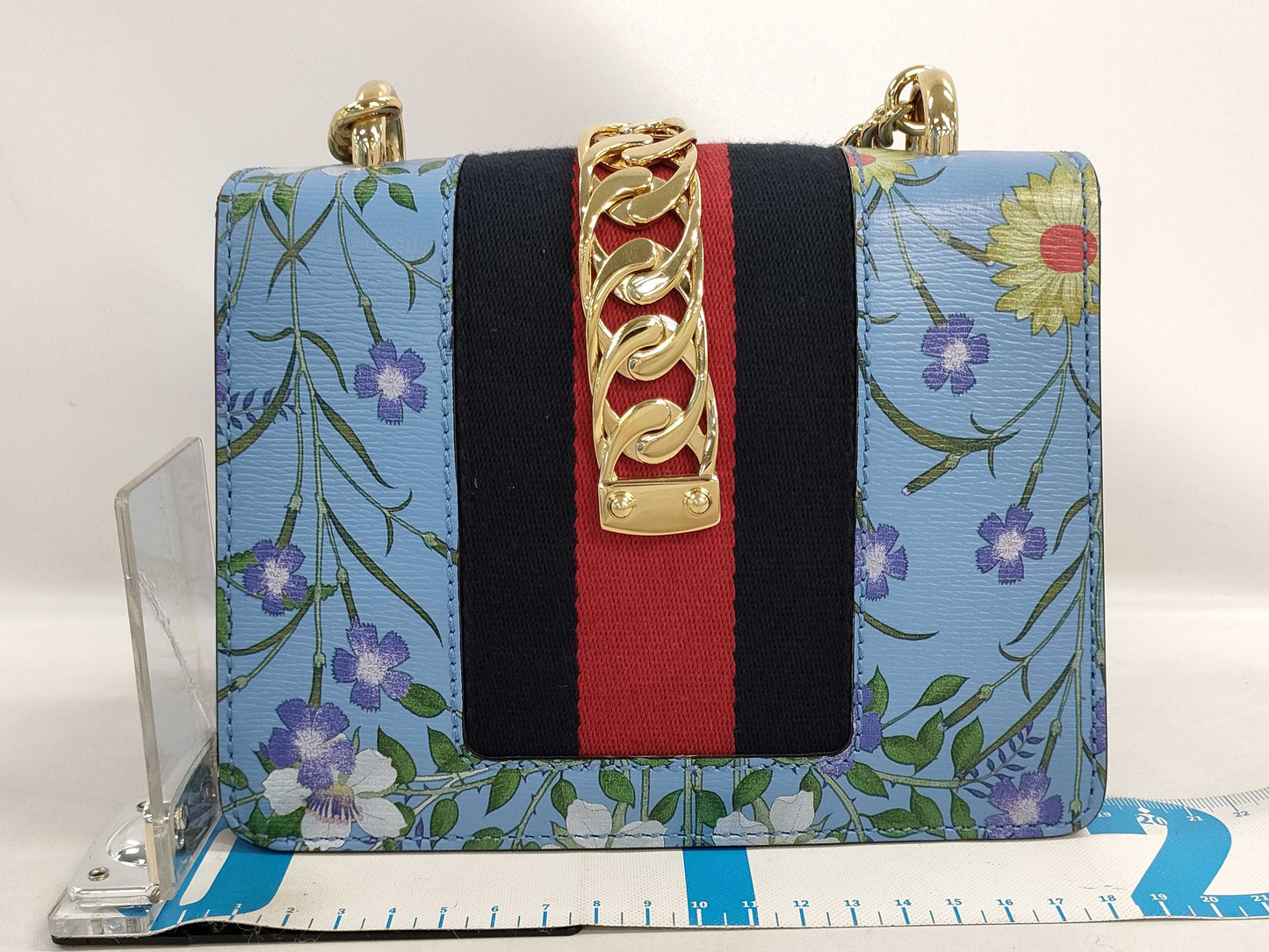 GUCCI Sylvie Shoulder Bag
