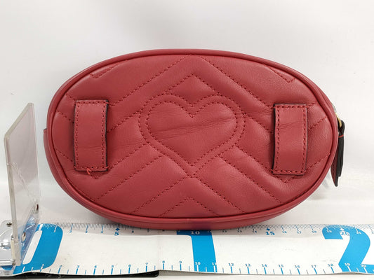 GUCCI GG Marmont Pouch