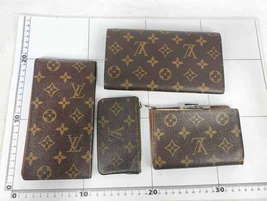 LOUIS VUITTON Monogram Wallet Set of 4