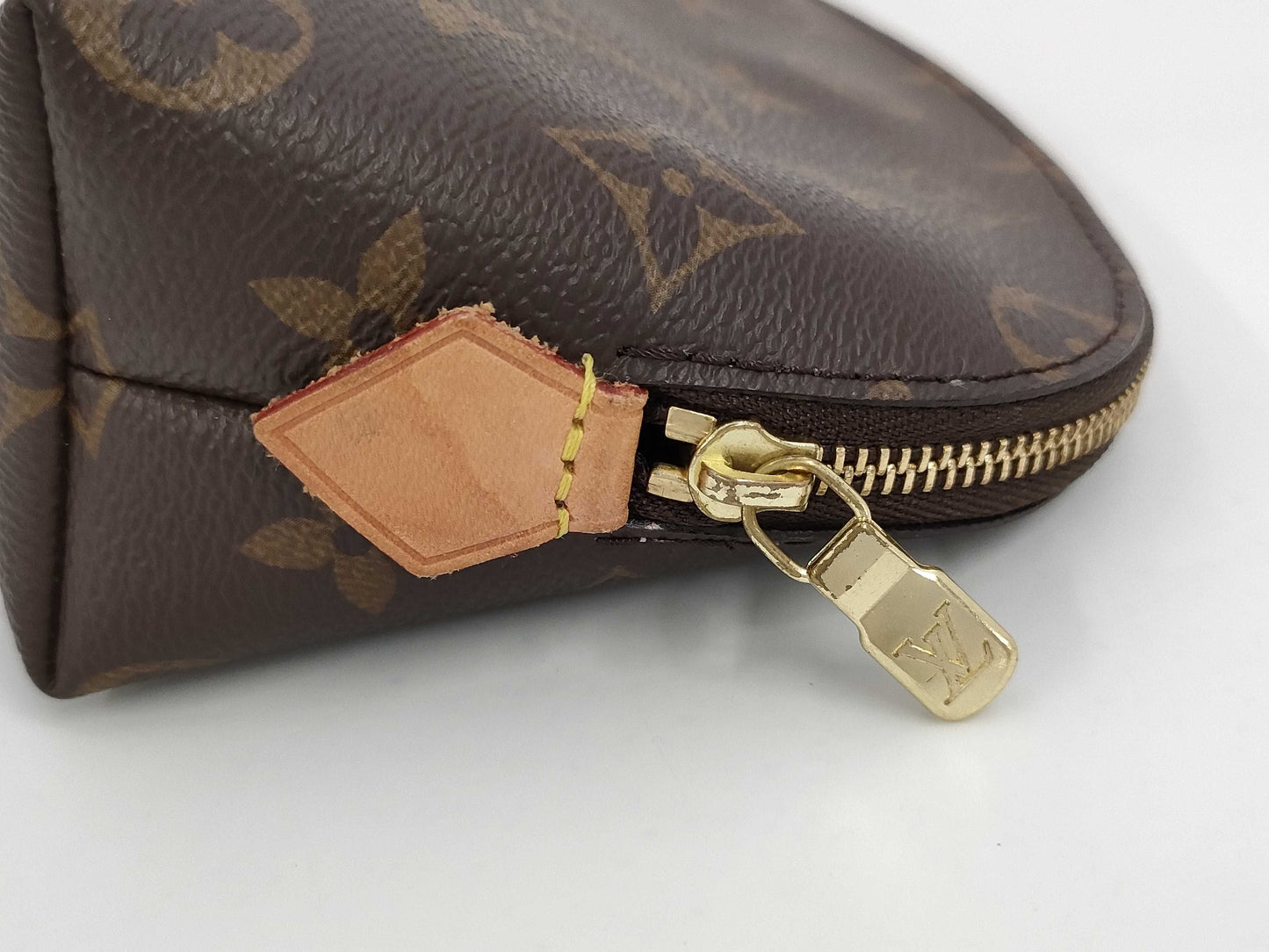 LOUIS VUITTON Vuitton? Monogram Pochette Cosmetic PM Monogram M47515 Pouch Pouch