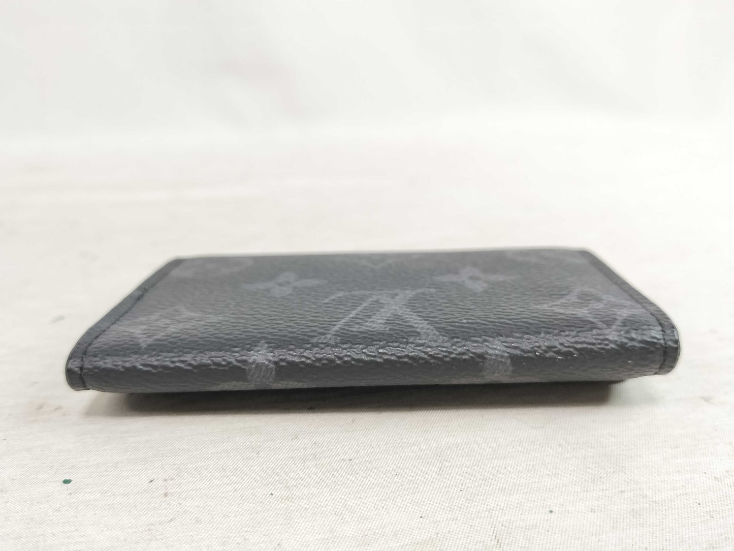 LOUIS VUITTON Monogram Eclipse M82603 Multicle 6-Ring RFID Key Case
