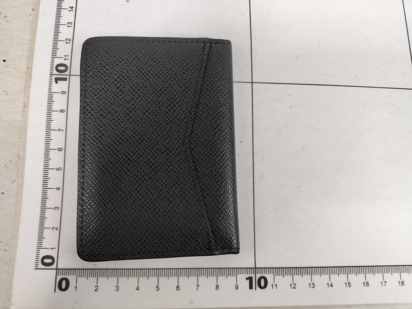 LOUIS VUITTON Taiga Noir Organizer de Poche M30283 RFID Card Case, Pass Case, Card Case, Pass Case, Business Card Holder