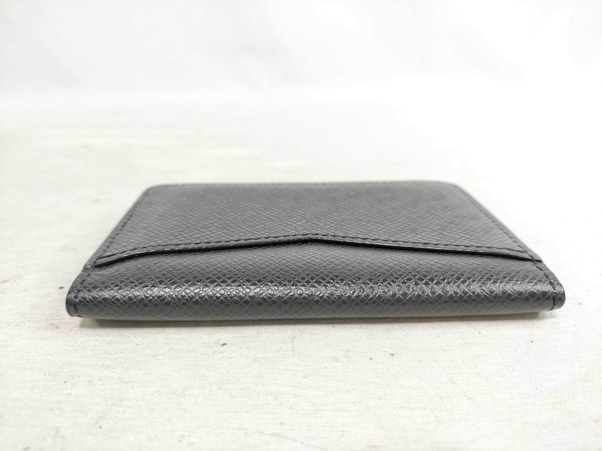 LOUIS VUITTON Taiga Noir Organizer de Poche M30283 RFID Card Case, Pass Case, Card Case, Pass Case, Business Card Holder