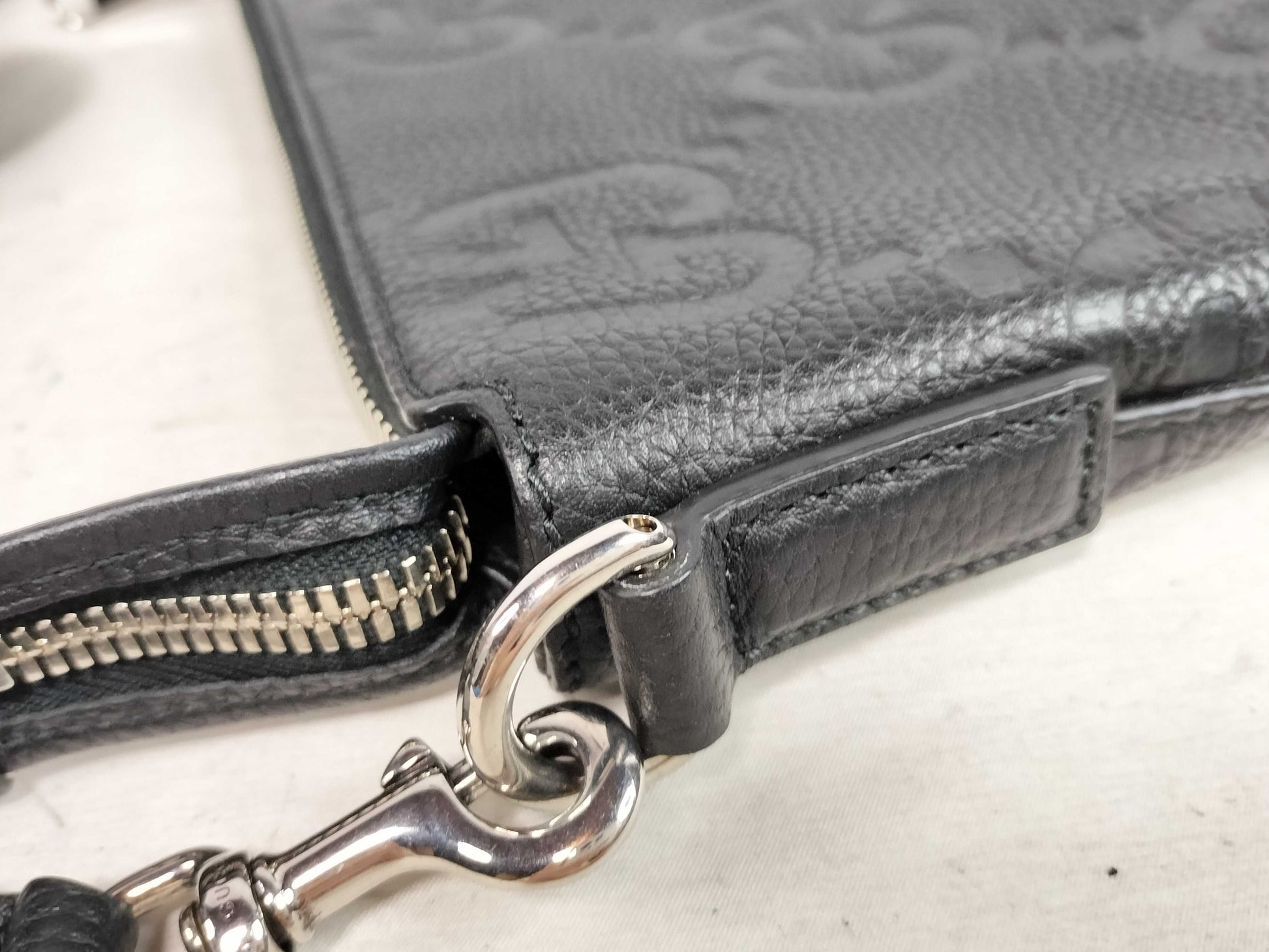 GUCCI Jumbo GG Medium Crossbody Bag 696009 Shoulder Bag