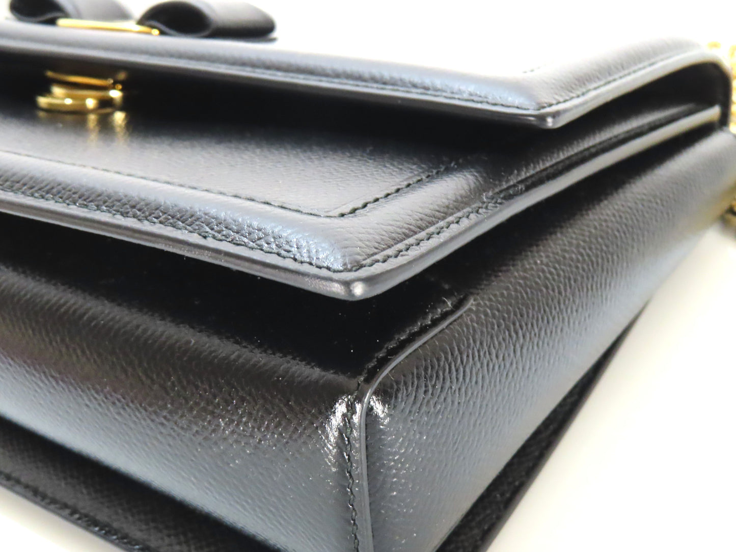 Salvatore Ferragamo Vara Chain Shoulder Bag in Black Leather