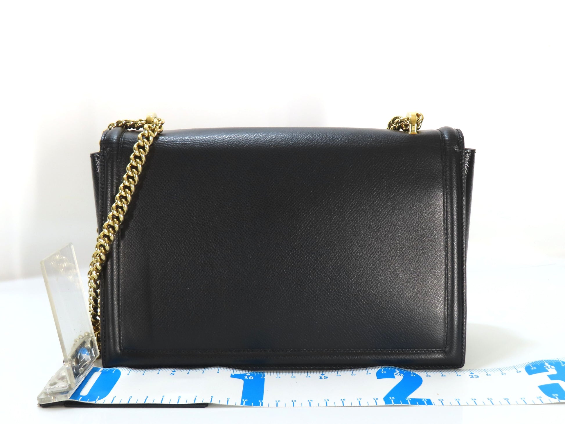 Salvatore Ferragamo Vara Chain Shoulder Bag in Black Leather