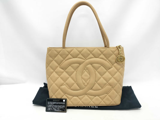 CHANEL Caviar Skin Reproduction Tote Bag
