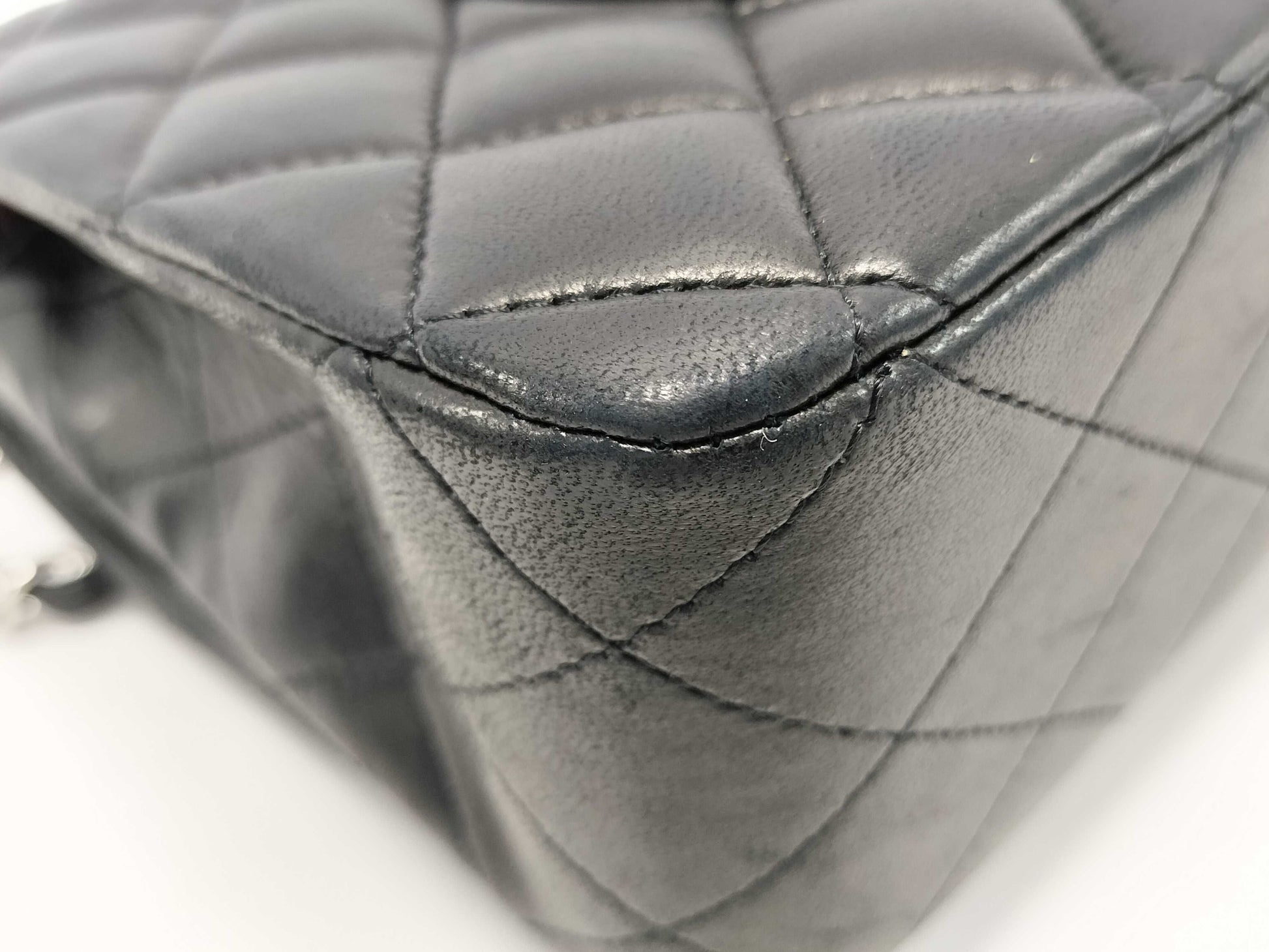 CHANEL Lambskin Matelasse Double Flap Chain Shoulder Bag
