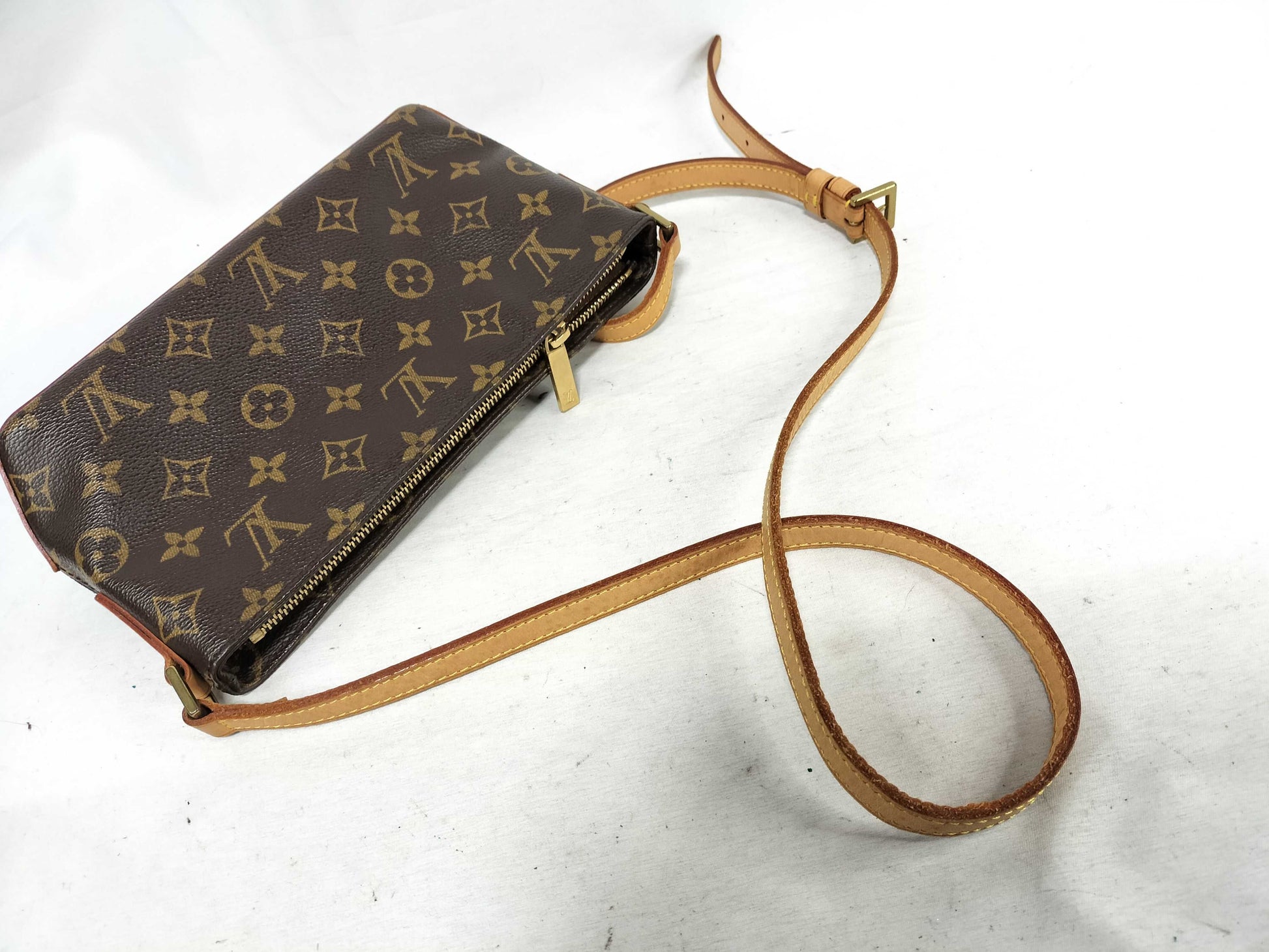 LOUIS VUITTON Monogram Trouser M51240 Shoulder Bag