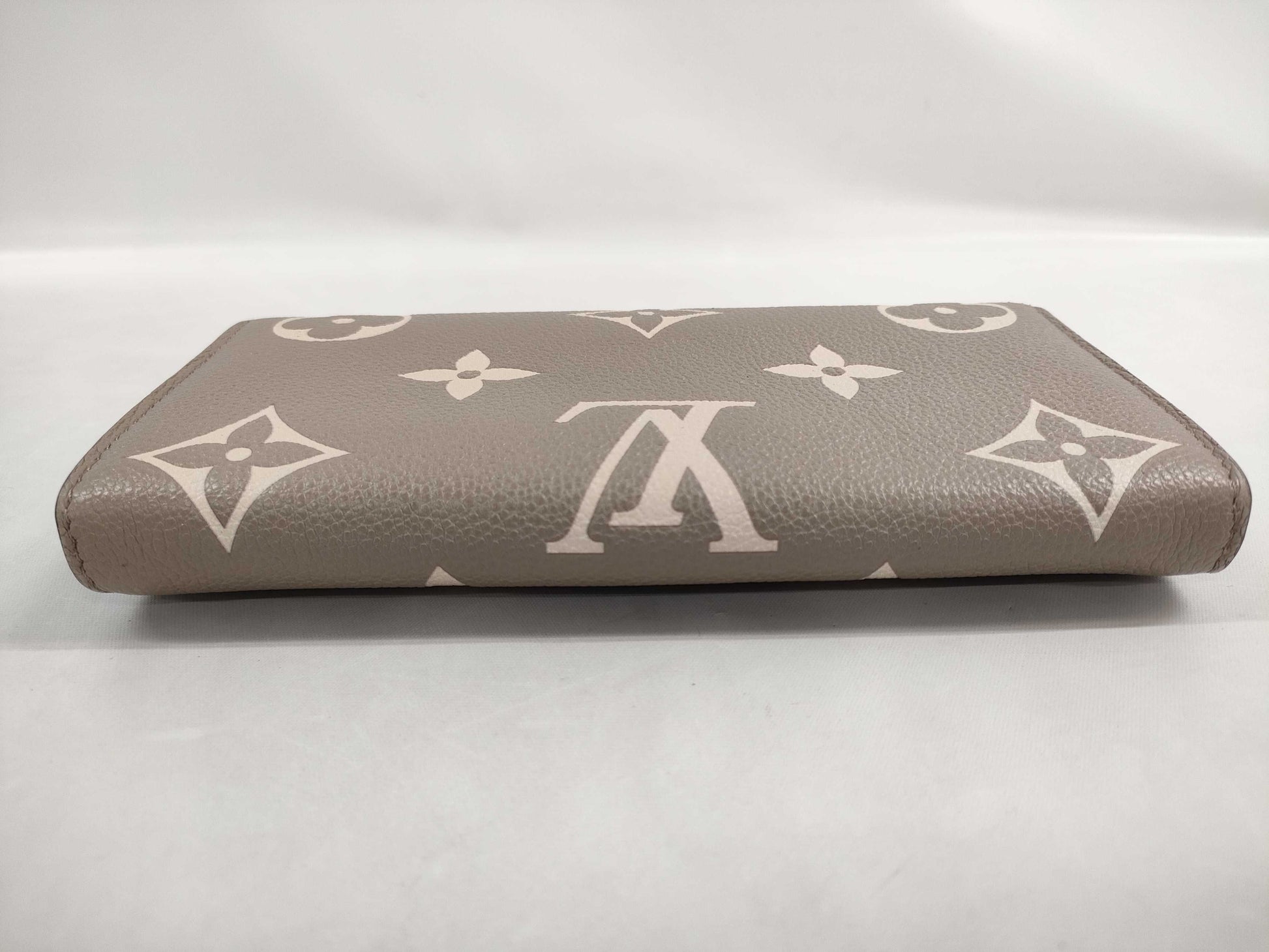 LOUIS VUITTON Portefeuille Sarah Empreinte Wallet