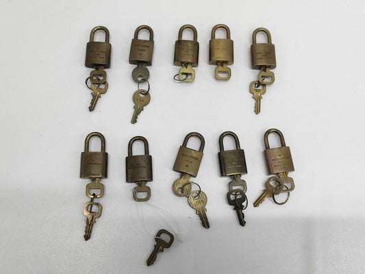 LOUIS VUITTON LOUISVUITTON Cadena. Key x 10 Other accessories