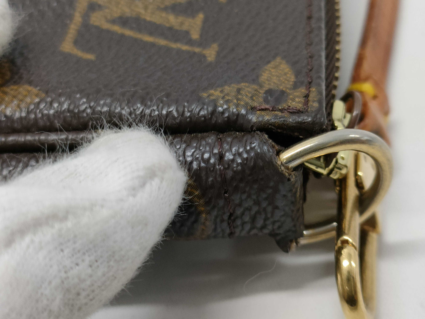 LOUIS VUITTON LOUISVUITTON Monogram Accessoires M51980 SD0030 Handbag