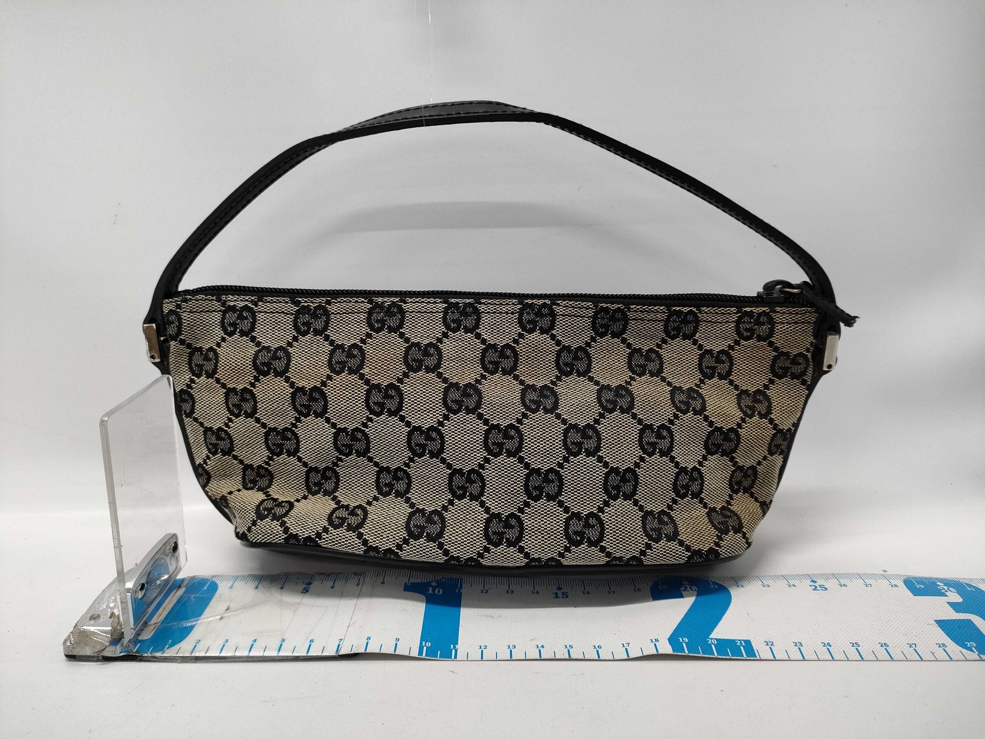 GUCCI GUCCI 39.1103 GG Canvas Handbag Handbag